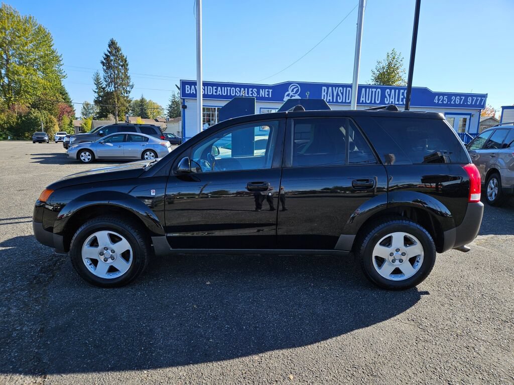 Used 2005 Saturn Vue AWD V6 w/ Comfort Pkg image 2
