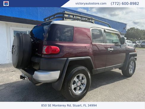 Used 2007 Toyota FJ Cruiser 4WD image 3