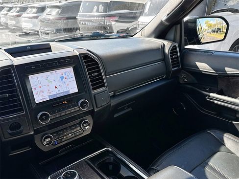 Used 2021 Ford Expedition Max Limited image 26