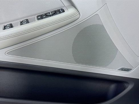 Used 2018 Genesis G80 3.8 w/ Option Group 03 image 19