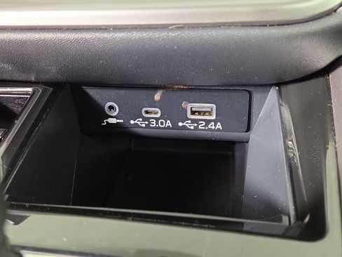 Used 2024 Subaru Outback Limited XT AWD/4WD image 26
