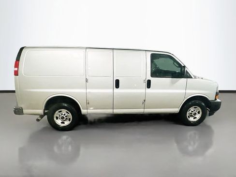 Used 2020 GMC Savana 2500 w/ Safety Package image 5