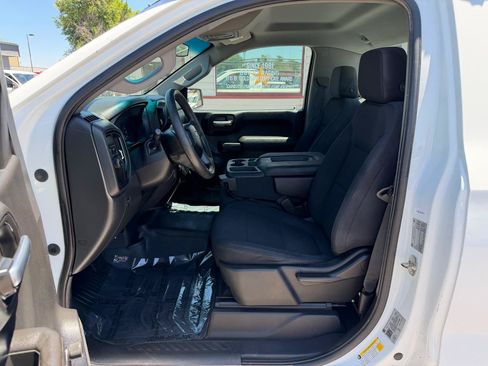 Used 2020 Chevrolet Silverado 1500 W/T RWD image 11