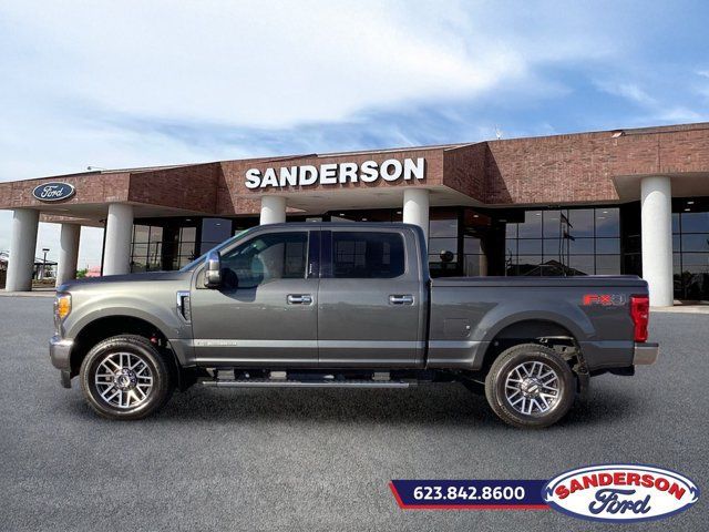 Used 2017 Ford F250 Lariat w/ Lariat Ultimate Package AWD/4WD image 6