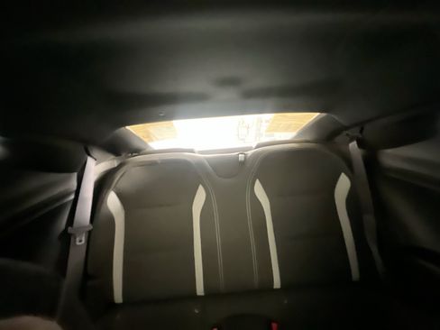 Used 2016 Chevrolet Camaro SS RWD image 33