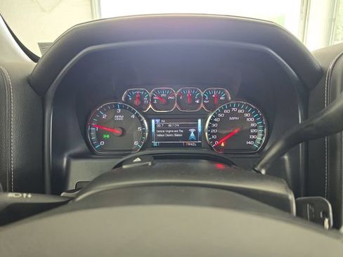 Used 2018 GMC Sierra 1500 SLT AWD/4WD image 18