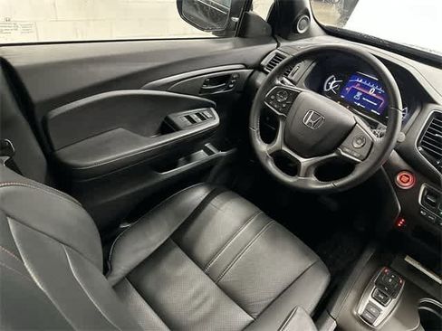 Certified 2023 Honda Passport TrailSport image 12