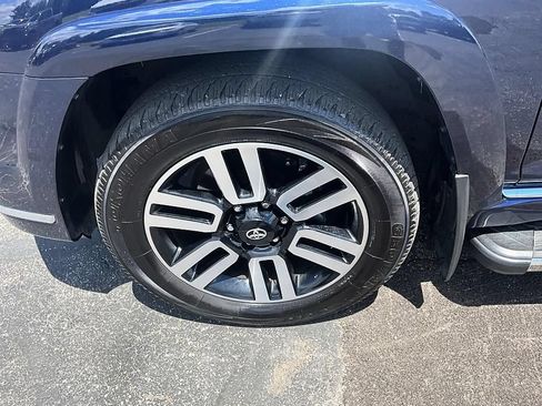 Used 2024 Toyota 4Runner Limited AWD/4WD image 11