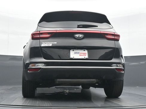 Used 2020 Kia Sportage LX image 20