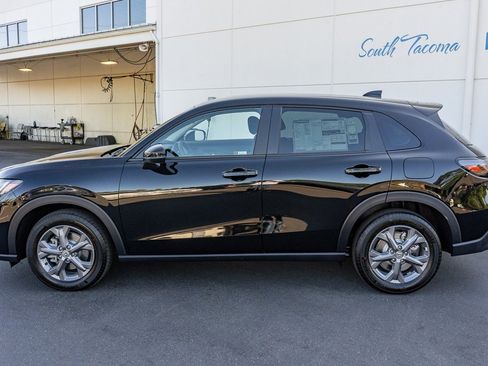 New 2026 Honda HR-V LX image 9