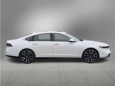 New 2026 Honda Accord Touring image 6