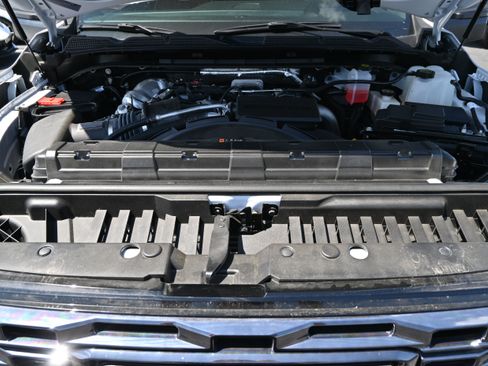 Used 2025 GMC Sierra 2500 Denali Ultimate AWD/4WD image 48