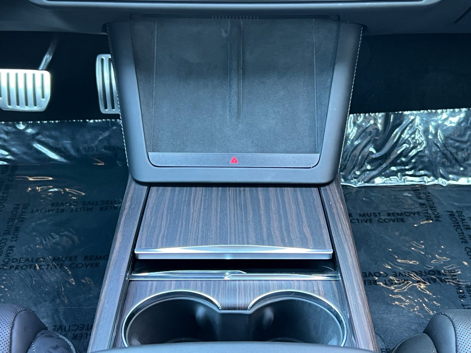 Used 2025 Tesla Model S AWD/4WD image 26