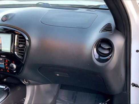 Used 2015 Nissan Juke NISMO image 17