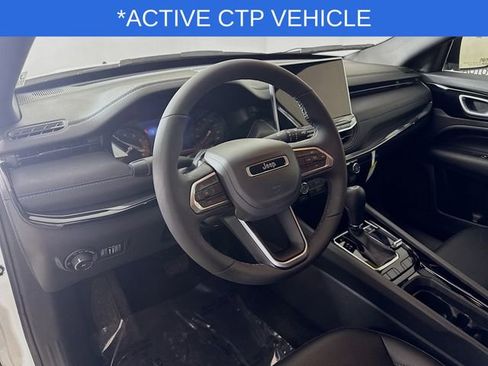 New 2026 Jeep Compass Latitude image 9