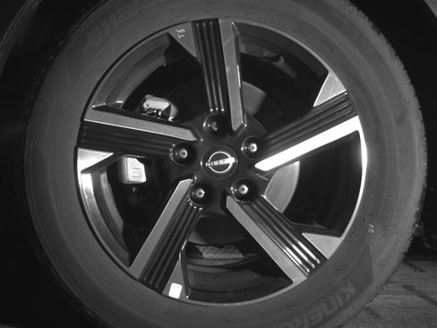 Used 2025 Nissan Sentra SV FWD image 12