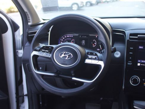 Used 2023 Hyundai Tucson SEL FWD image 14