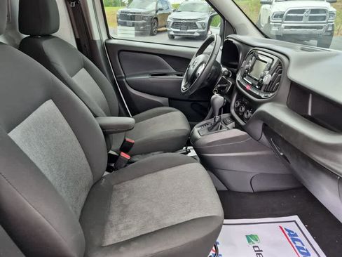 Used 2021 RAM ProMaster City Tradesman SLT w/ Window Group 05 FWD image 39