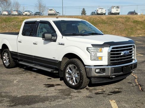 Used 2017 Ford F150 XLT w/ Equipment Group 302A Luxury image 16