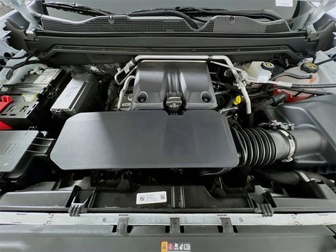 Used 2024 GMC Canyon AT4X image 27