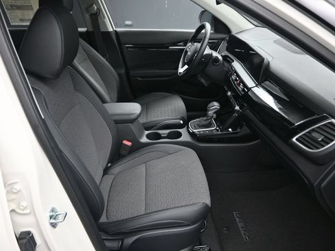 New 2026 Kia Seltos S AWD/4WD image 37