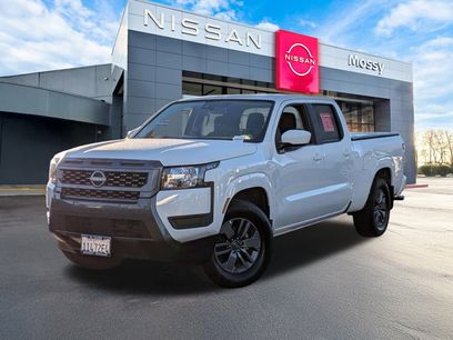 Certified 2025 Nissan Frontier SV w/ Tow Package