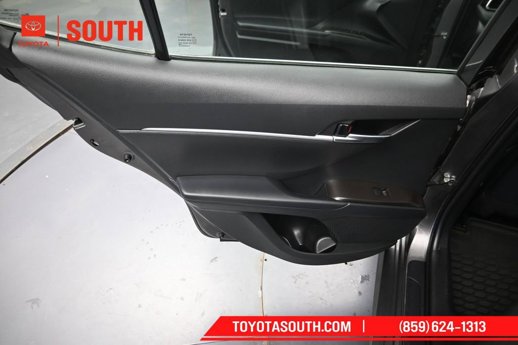 Used 2022 Toyota Camry LE FWD image 25
