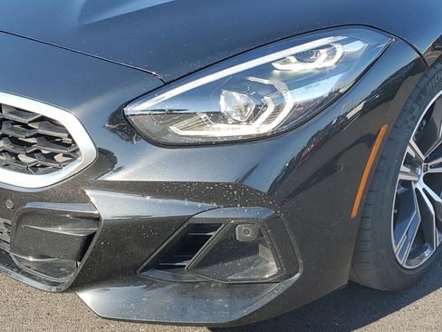 Used 2025 BMW Z4 sDrive30i image 29