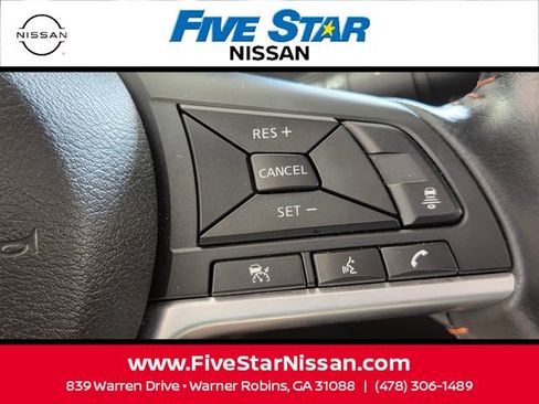 Used 2024 Nissan Sentra SR FWD image 22