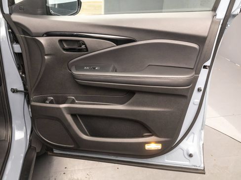 Used 2022 Honda Passport Elite image 39