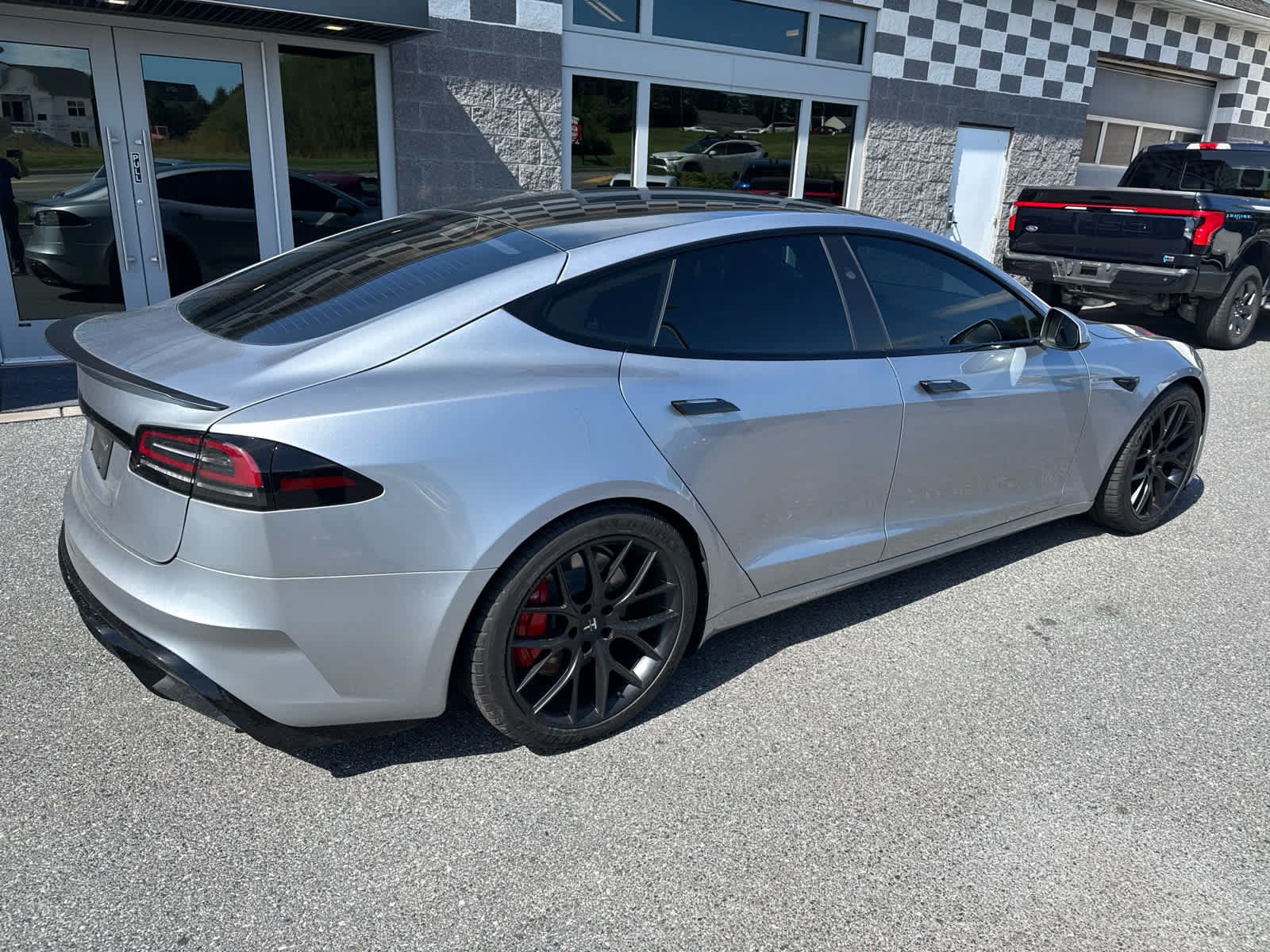 Used 2026 Tesla Model S Plaid AWD/4WD image 5