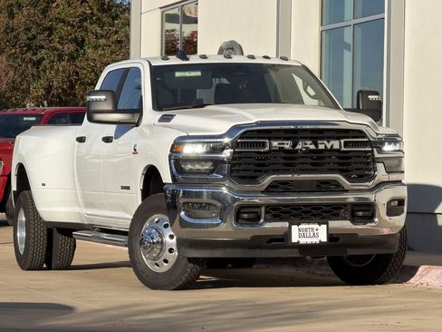 New 2026 RAM 3500 Lone Star image 2