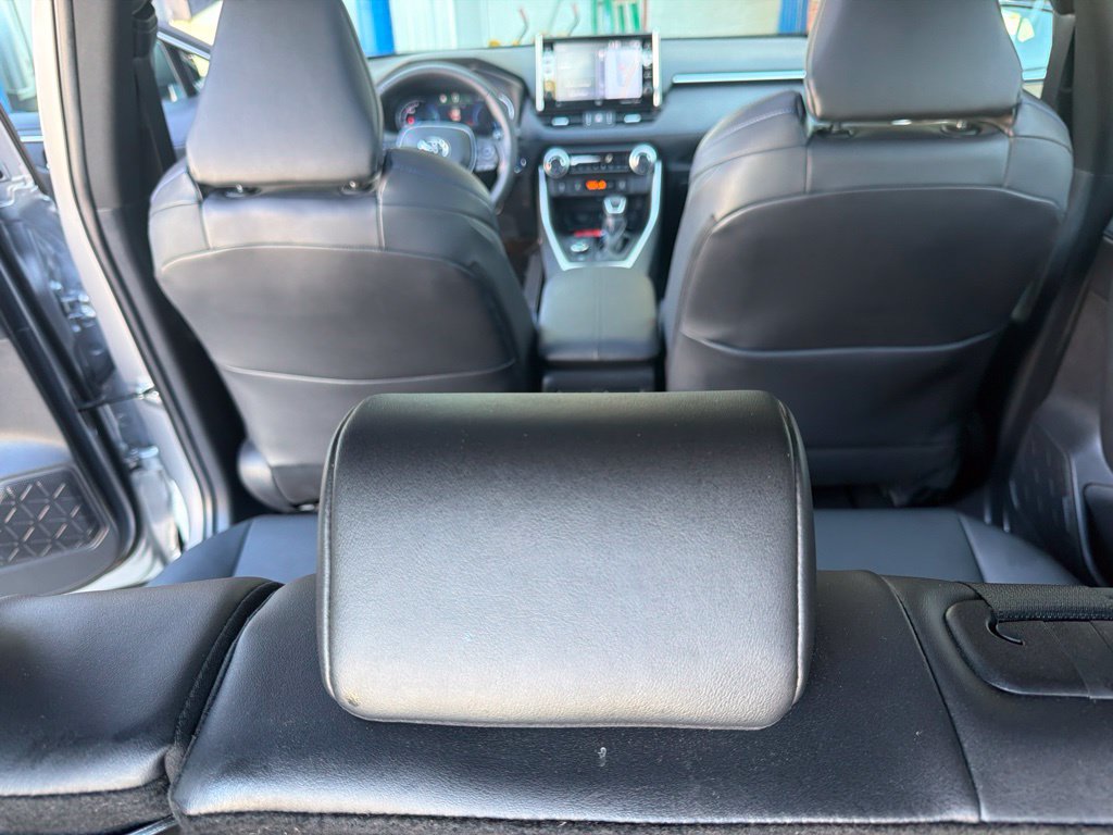Used 2022 Toyota RAV4 XSE AWD/4WD image 13