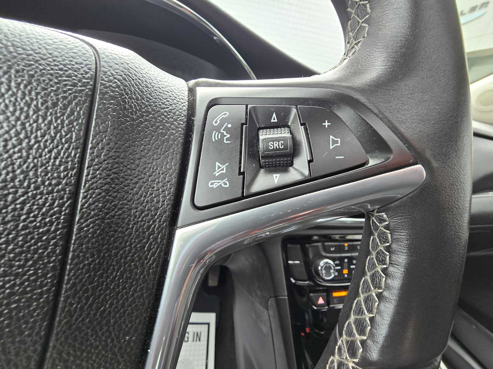 Used 2018 Buick Encore Preferred w/ Experience Buick Package FWD image 22
