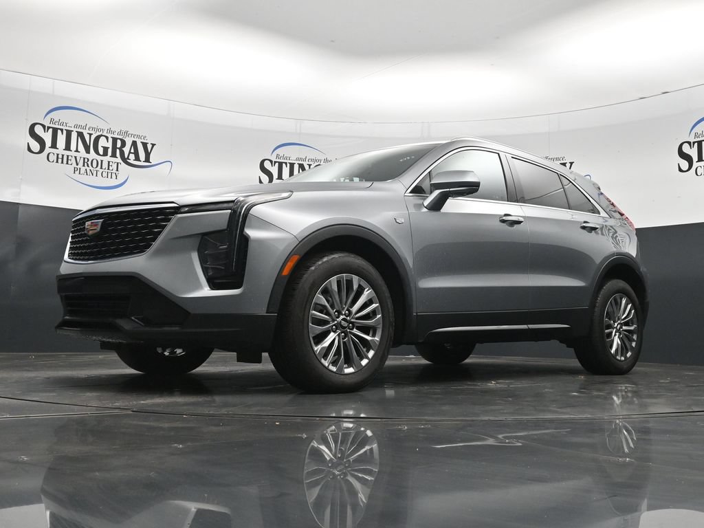 Used 2025 Cadillac XT4 Premium Luxury FWD image 31