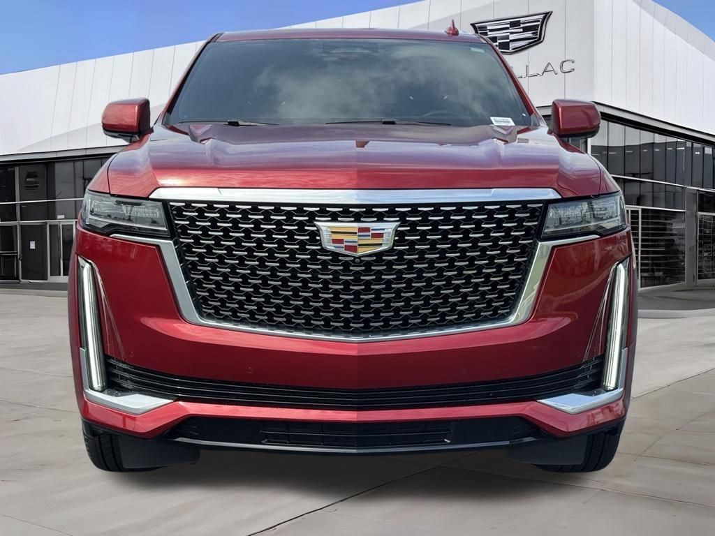 Used 2022 Cadillac Escalade Luxury AWD/4WD image 4