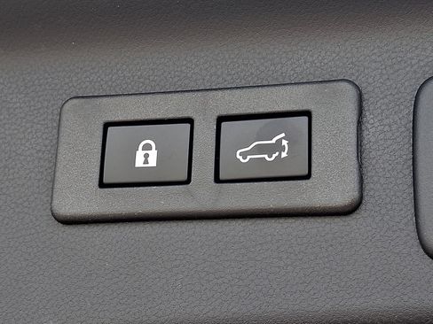 Certified 2026 Subaru Forester Premium AWD/4WD image 30
