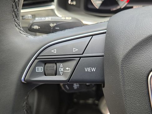 Used 2023 Audi Q8 Premium w/ Convenience Package AWD/4WD image 26