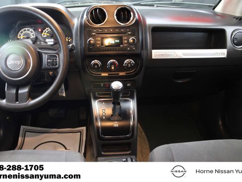 Used 2016 Jeep Compass Sport w/ Power Value Group FWD image 12