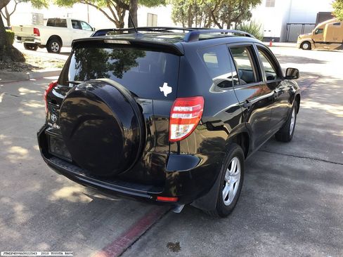Used 2010 Toyota RAV4 2WD w/ Base L4 Extra Value Pkg image 4