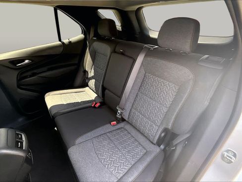Used 2022 Chevrolet Equinox LT FWD image 18