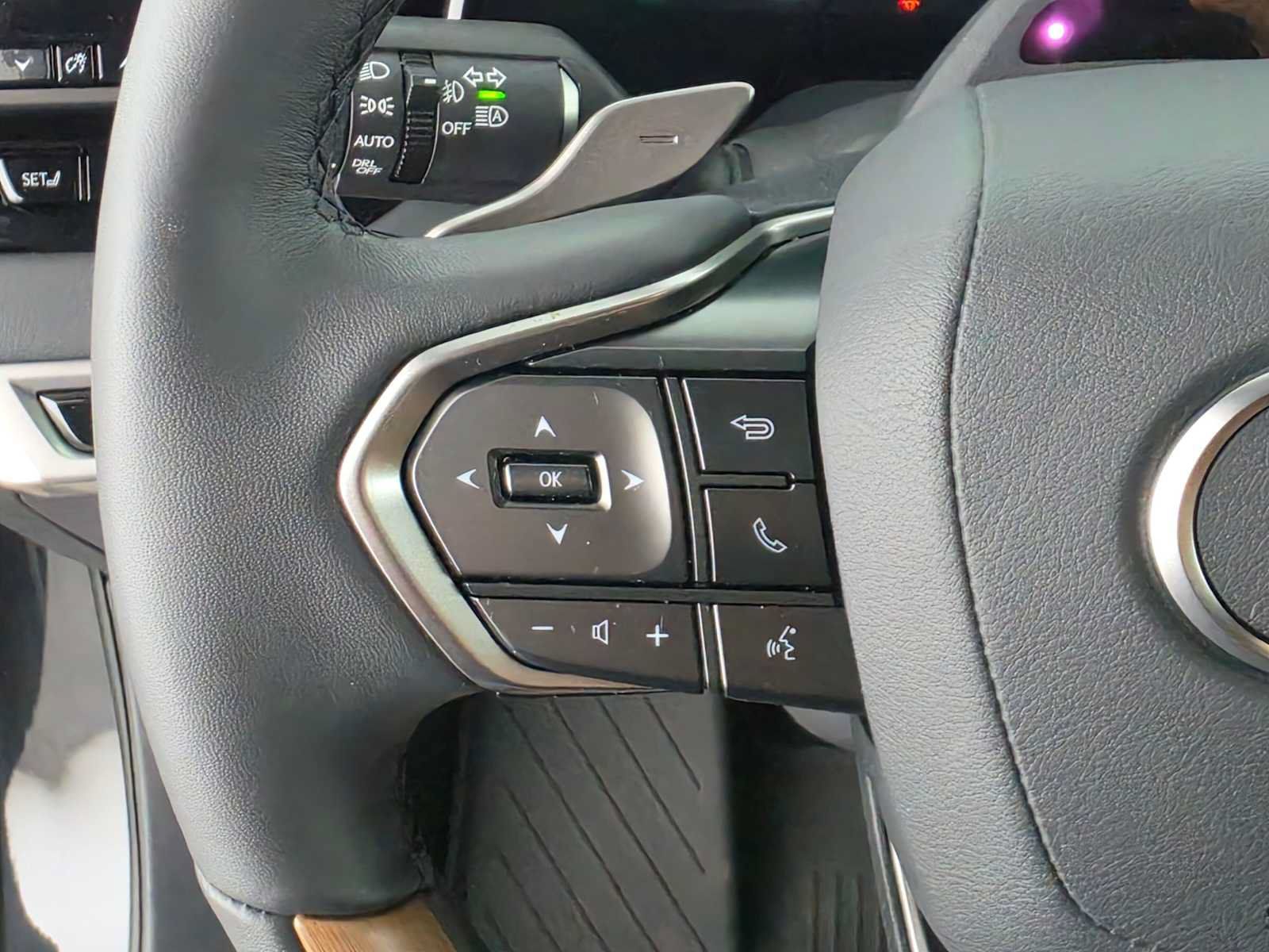 Certified 2026 Lexus RX 350h w/ Convenience Package AWD/4WD image 28