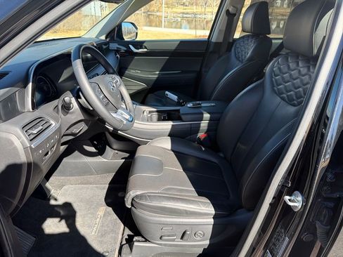 Used 2021 Hyundai Palisade Limited w/ Cargo Package image 11