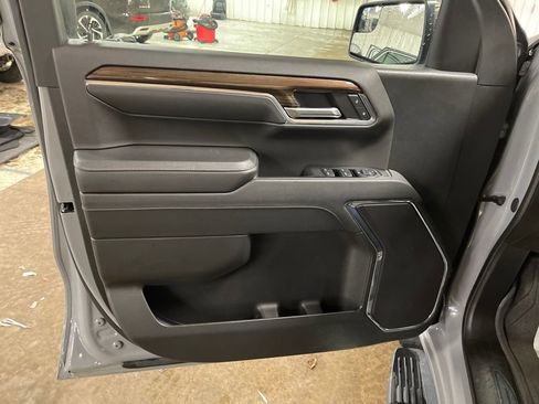 Certified 2024 Chevrolet Silverado 1500 LT w/ LPO, Chrome Package image 11