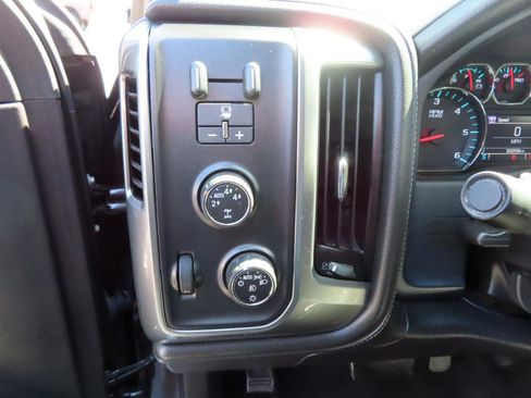 Used 2016 Chevrolet Silverado 1500 LTZ w/ Sport Package AWD/4WD image 34