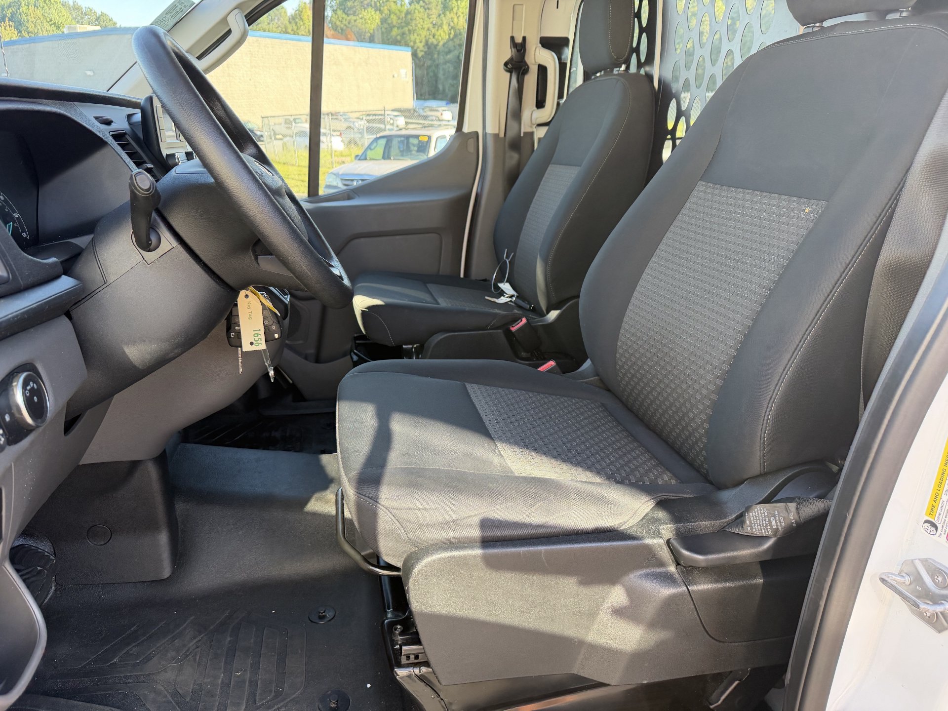 Used 2025 Ford Transit 250 Low Roof w/ Exterior Upgrade Package RWD image 15