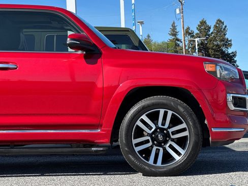 Used 2015 Toyota 4Runner Limited image 33