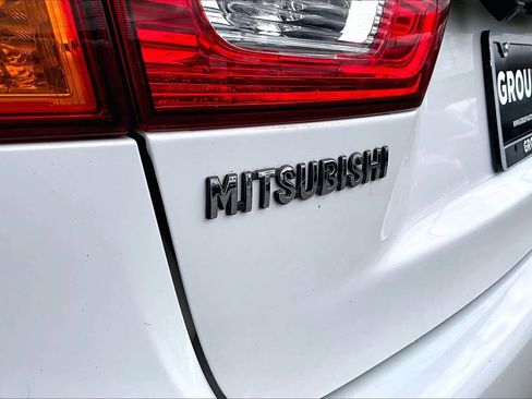 Used 2017 Mitsubishi Outlander Sport GT image 30