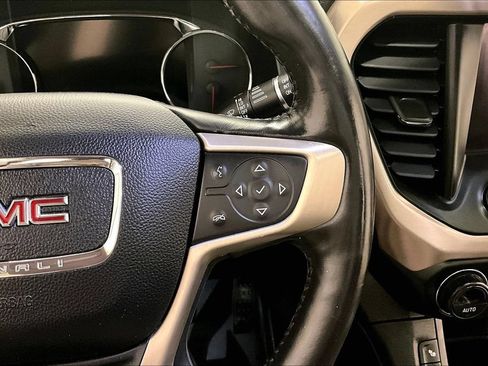 Used 2019 GMC Acadia Denali AWD/4WD image 12