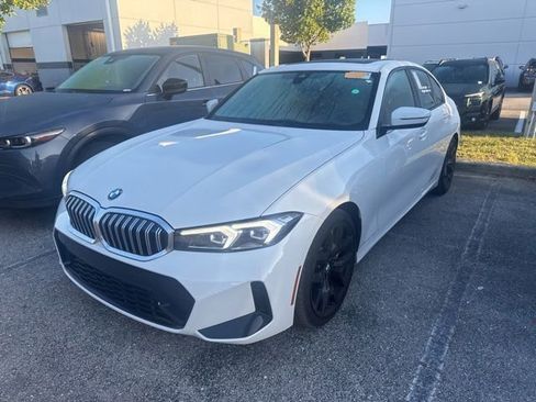 Used 2026 BMW 330i xDrive Sedan AWD/4WD image 4